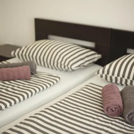 Perviz Apartment *